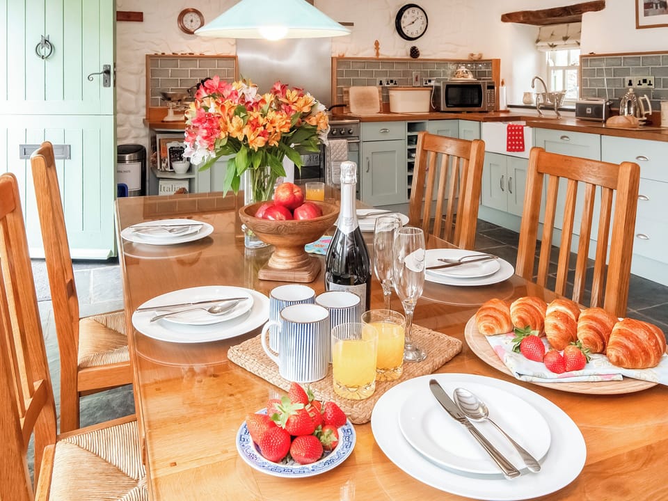 Dining Area | Ty Menyn, Mathry, nr St Davids