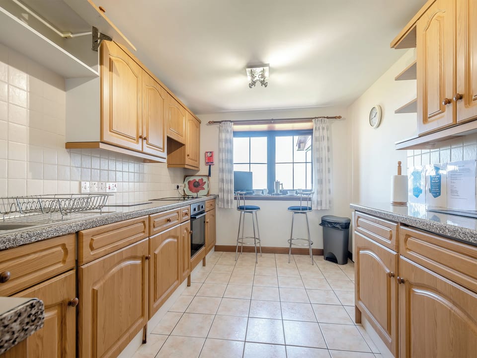 Kitchen | Barnstable - Shannochie Cottages, Shannochie