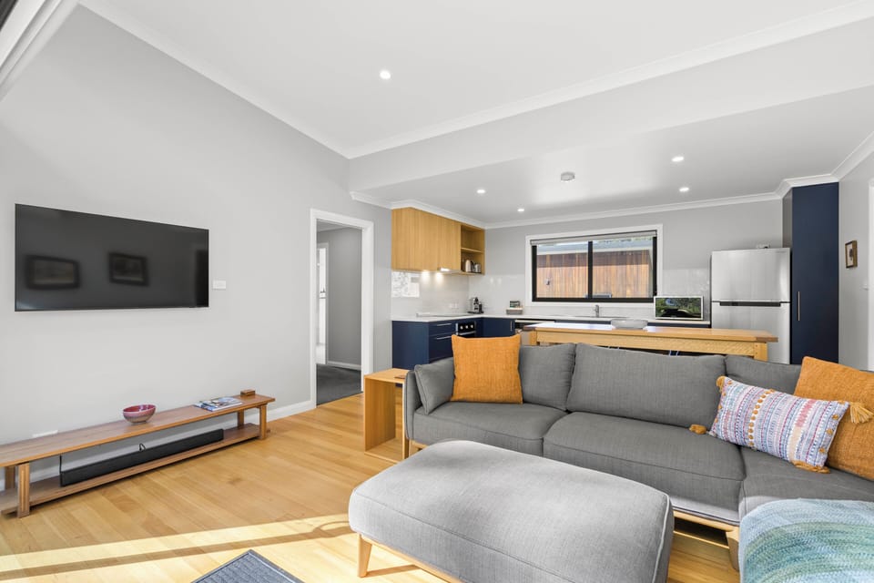 269 CYGNET COAST RD AIRBNB RETREATS TASMANIA APRIL 2024 LOW RES-37