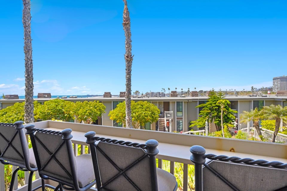 Sip on morning coffee while enjoying the ocean views. 
4 comfortable balcony chairs for all guest to enjoy!