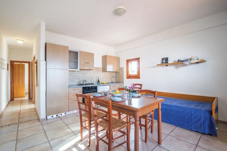 Kitchen and dining area