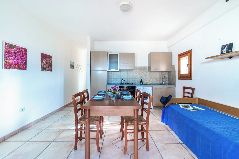 Kitchen and dining area