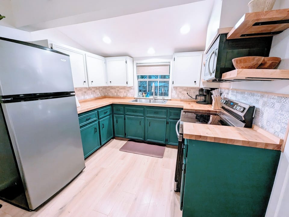 New appliances and a fully renovated kitchen!