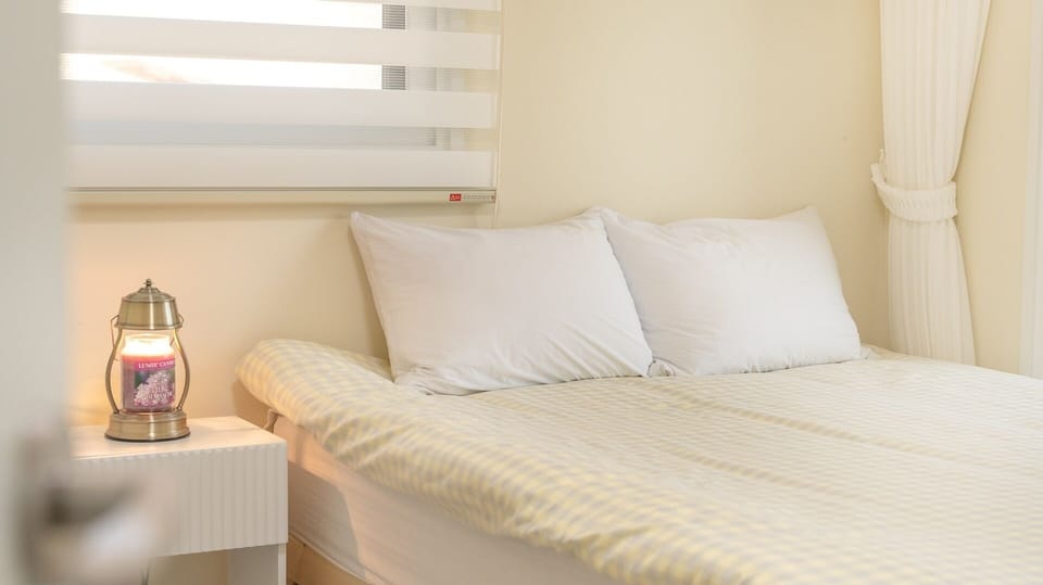 Basic Room, 3 Bedrooms (Narangstay (Oceanview,Poolvilla)) | 3 bedrooms, WiFi (free)