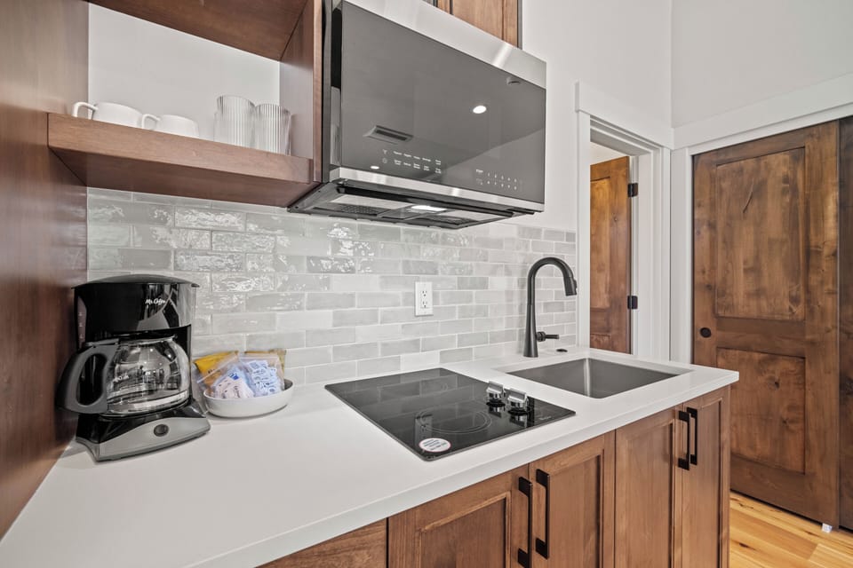 18163 Forestbrook-56