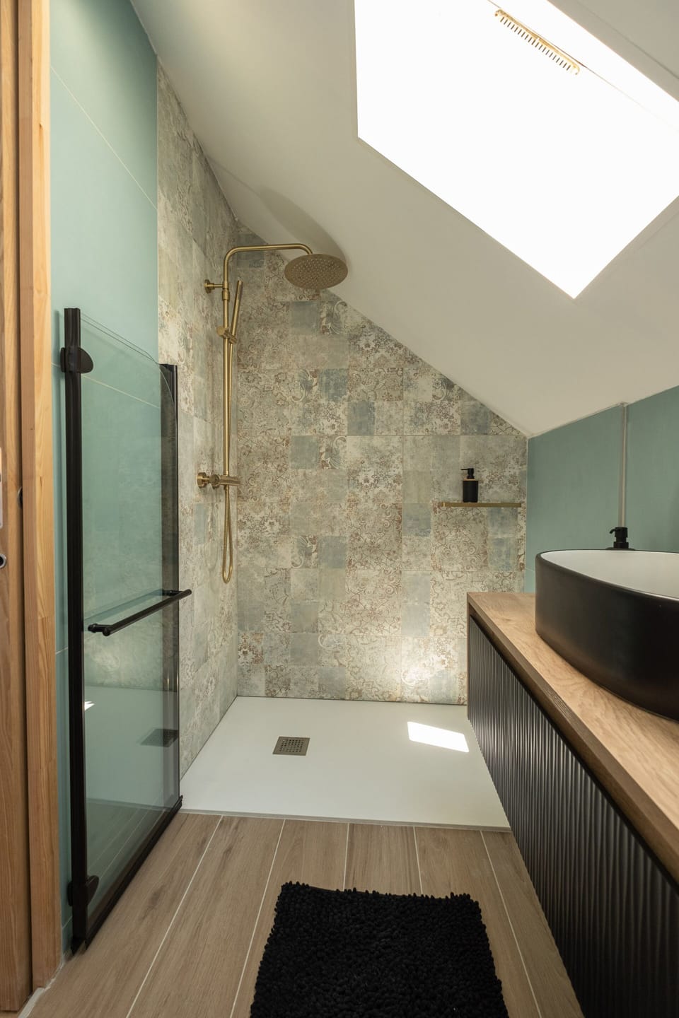Comfort Single Room, Ensuite (Pointière) | Bathroom | Hair dryer