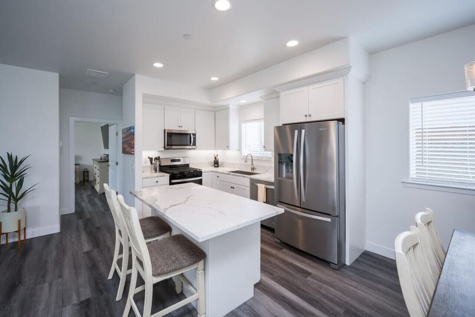 Upstairs fully stocked kitchen