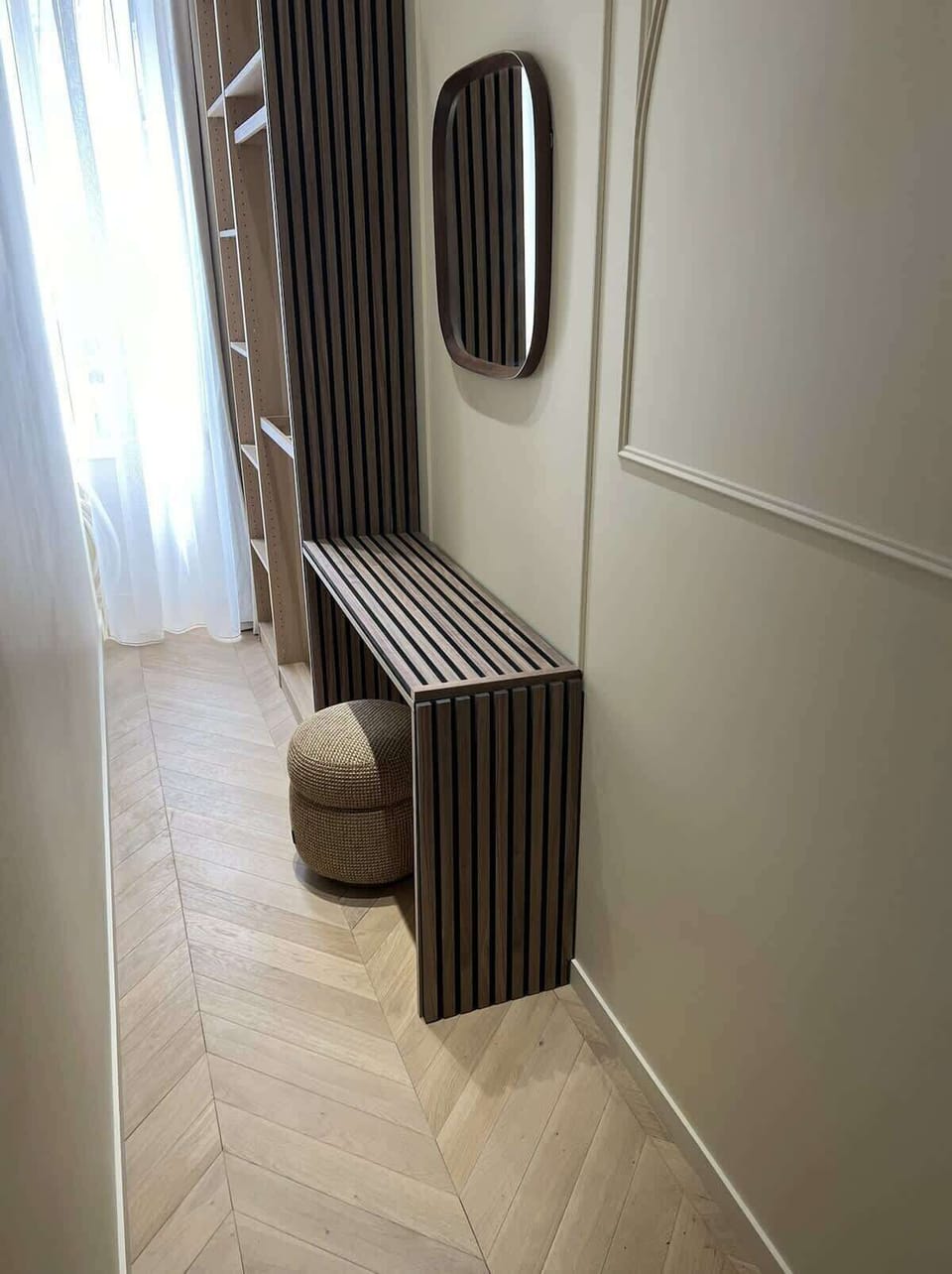Chambre 2 lit queen size avec dressing et petit coin bureau