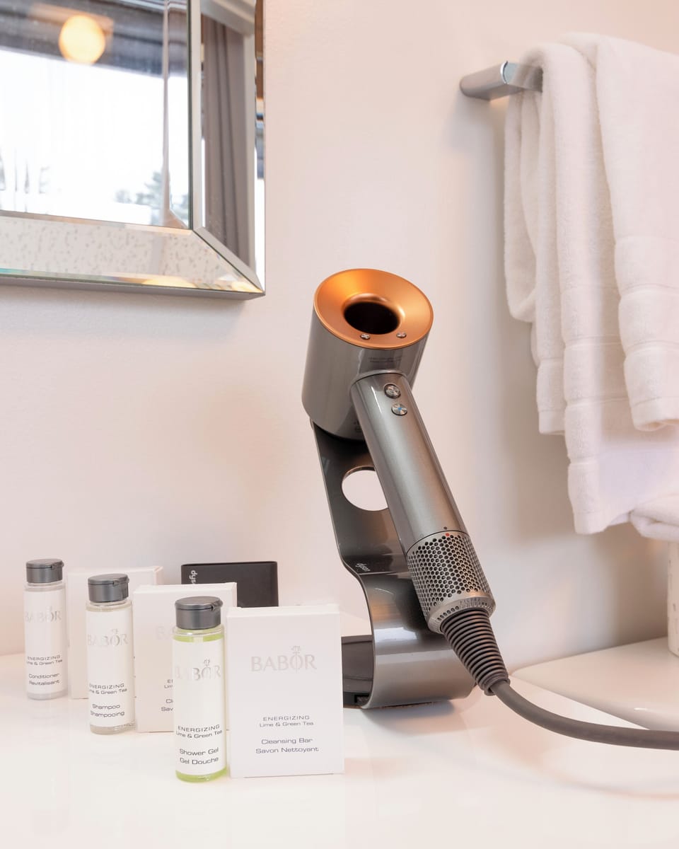 Bathroom amenities