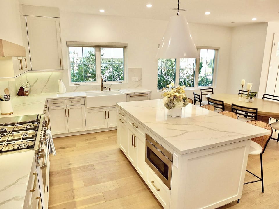 House, Multiple Beds, Patio, Ocean View (Beach Paradise) | Private kitchen | Coffee/tea maker, fridge, microwave, oven