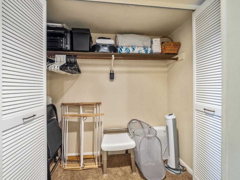 Condo, Multiple Beds, Balcony, Ocean View (White Sands Village #217) | Interior