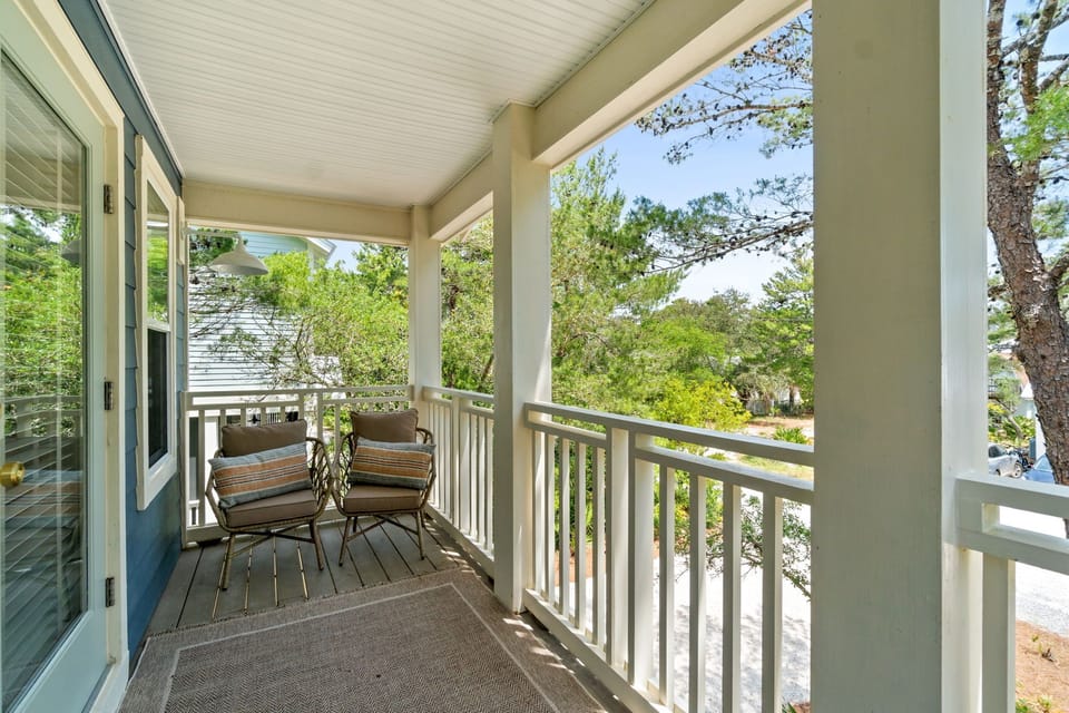Primary bedroom porch