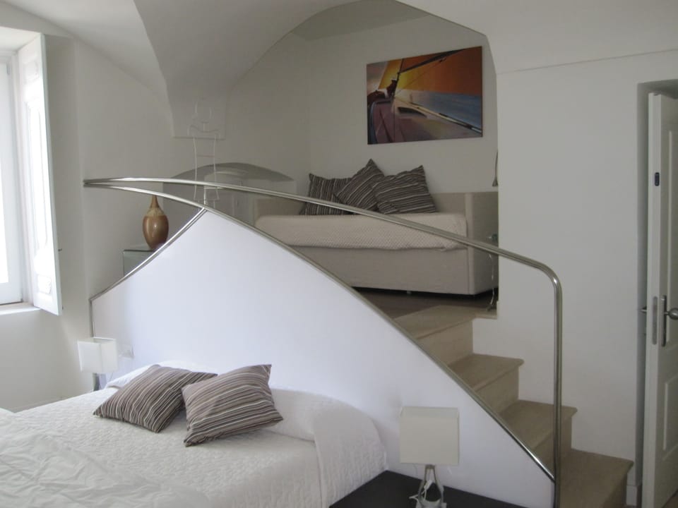 Triple Room | Premium bedding, minibar, in-room safe, individually furnished