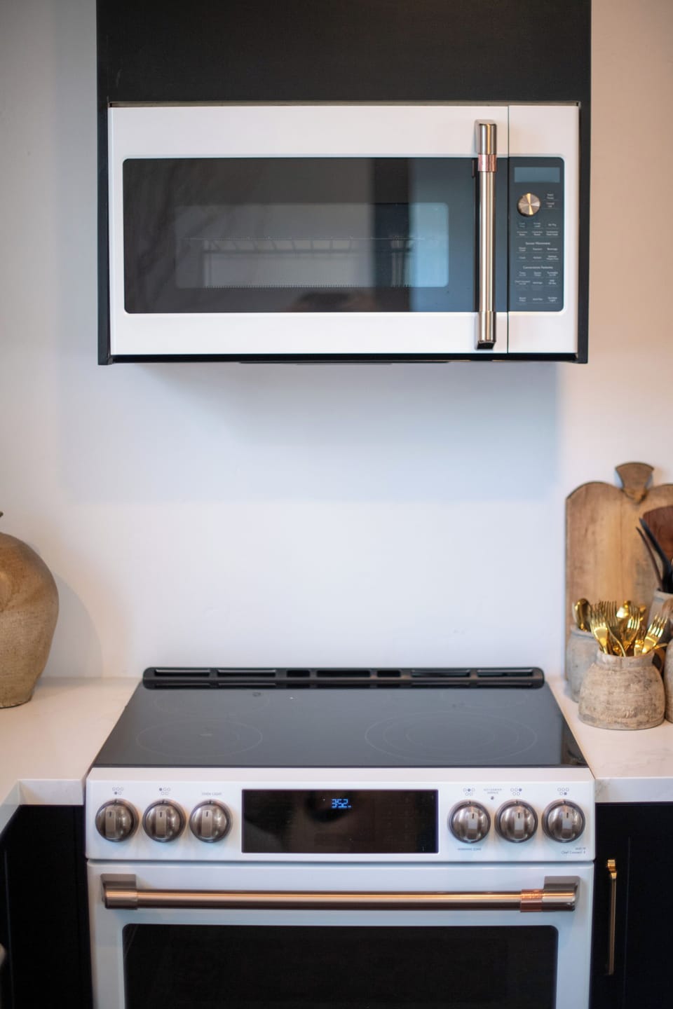 the do-everything microwave