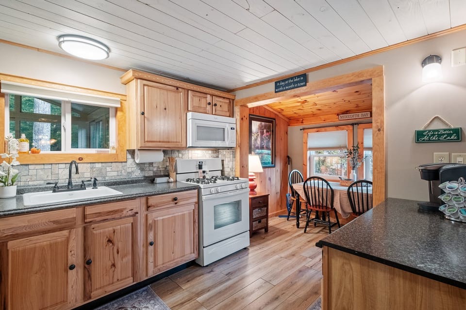 Kitchen and dining 
