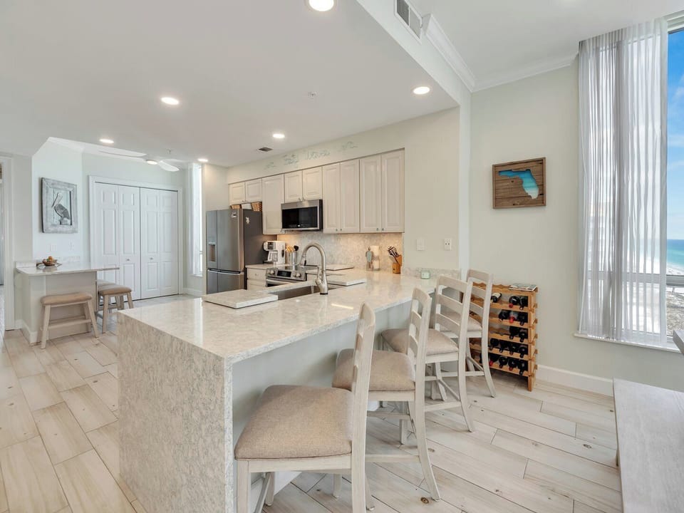 Kitchen Bar