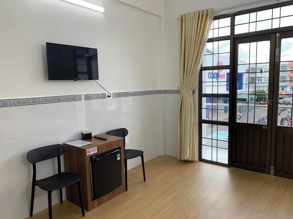 Family Double Room | Free WiFi