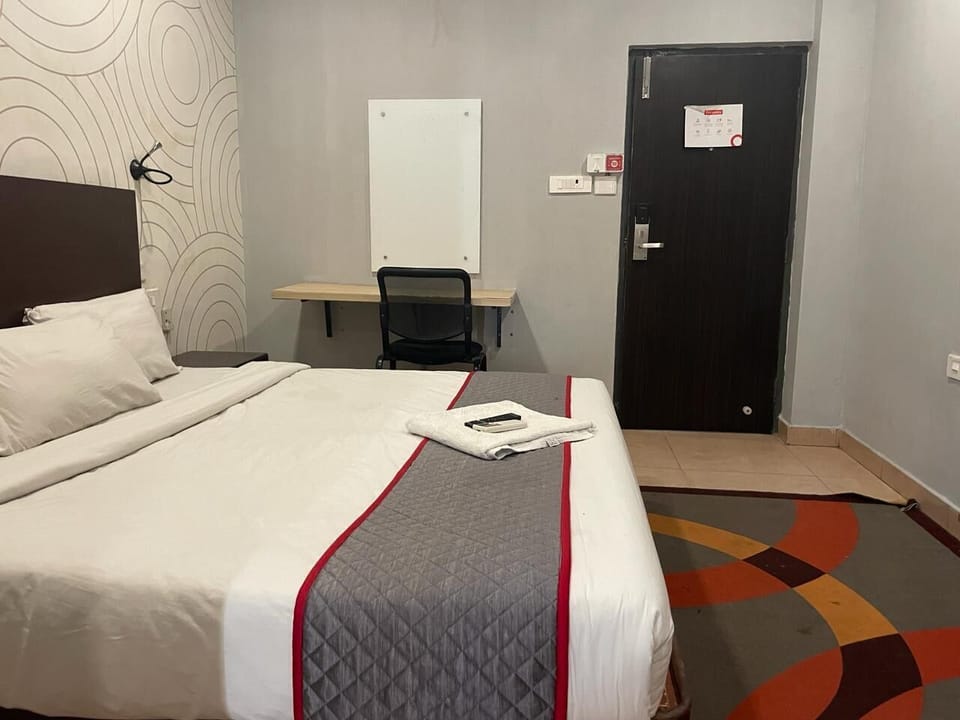 Deluxe Double Room | Desk, soundproofing, free WiFi