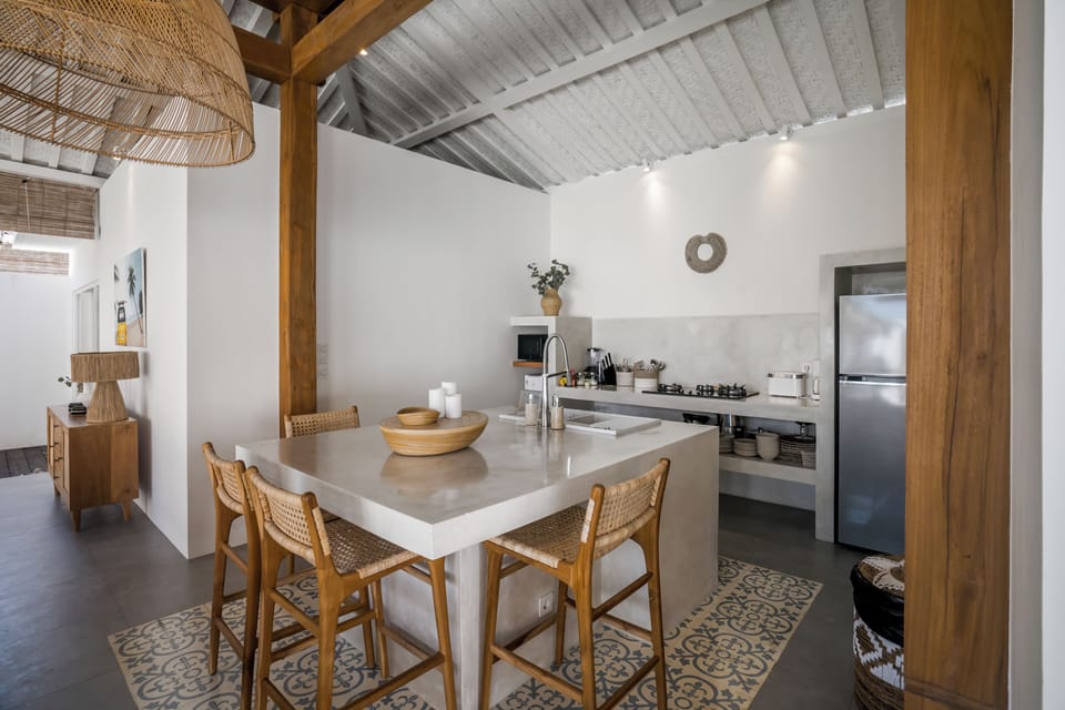Villa, 6 Bedrooms, Private Pool | Private kitchen | Fridge, microwave, coffee/tea maker, toaster