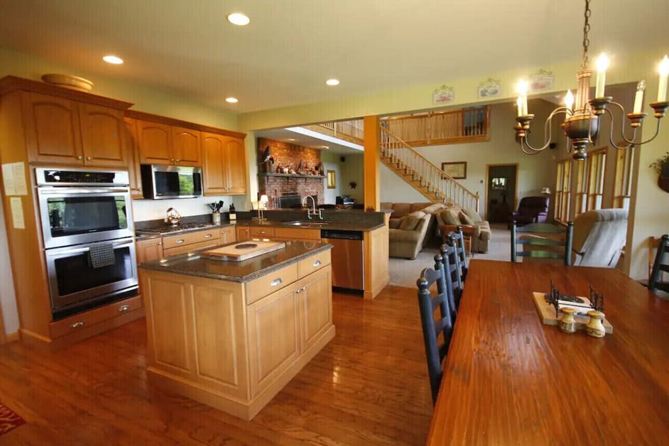 Kitchen/dining area