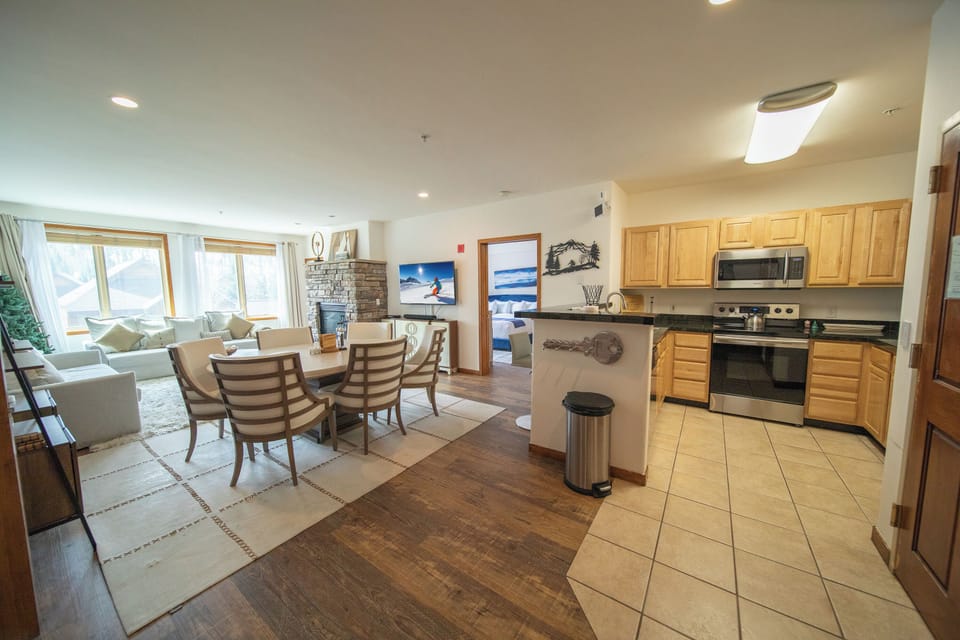 Updated vacation condo!