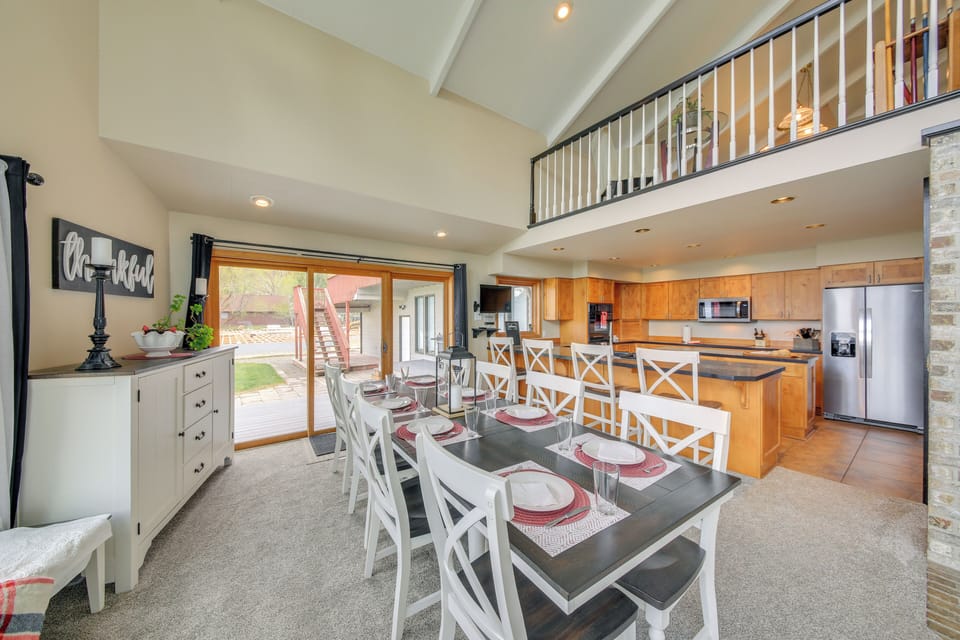 House (4 Bedrooms) | Interior