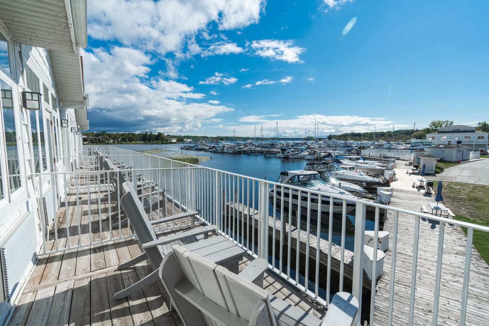 Deluxe Room, 1 King Bed with Sofa bed, Kitchen, Lake View | Terrace/patio