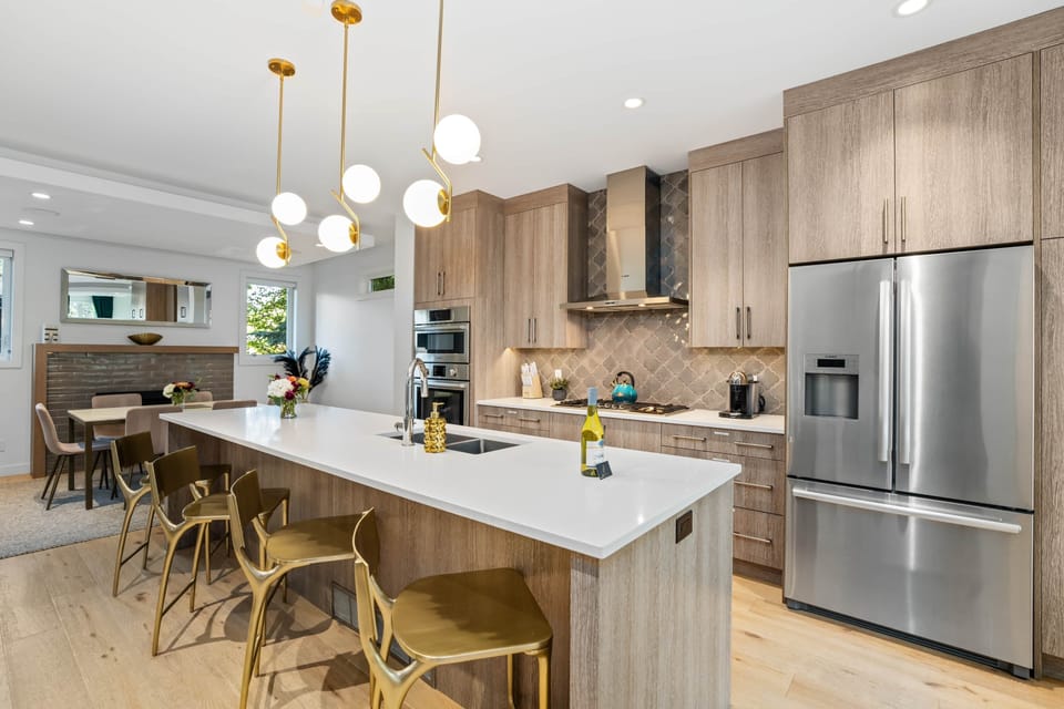 Chef's Kitchen with Bosch Appliances Throughout