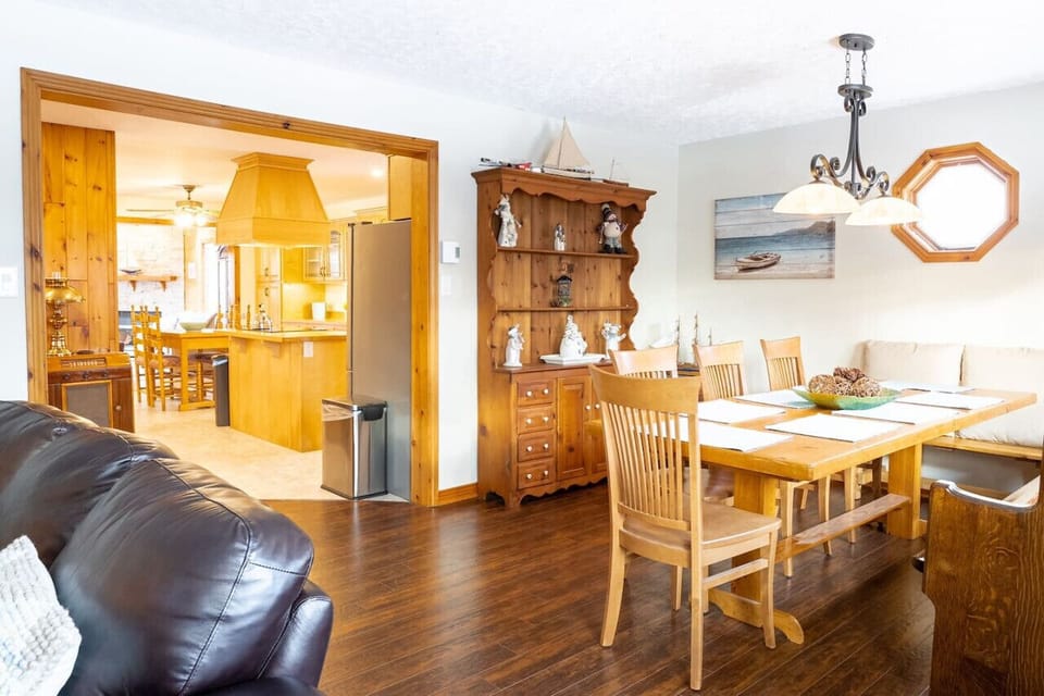 View into the kitchen