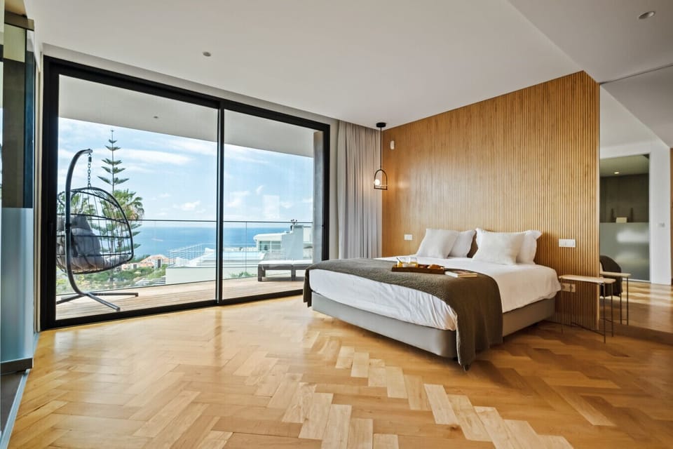 Suite with serene Madeira views.