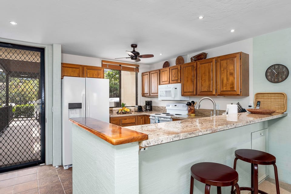 Well-equipped kitchen