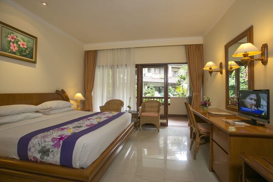 In-room safe, desk, laptop workspace, iron/ironing board