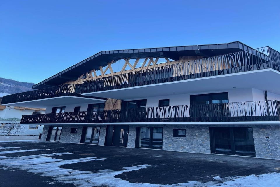 Holiday Home Exterior [winter]