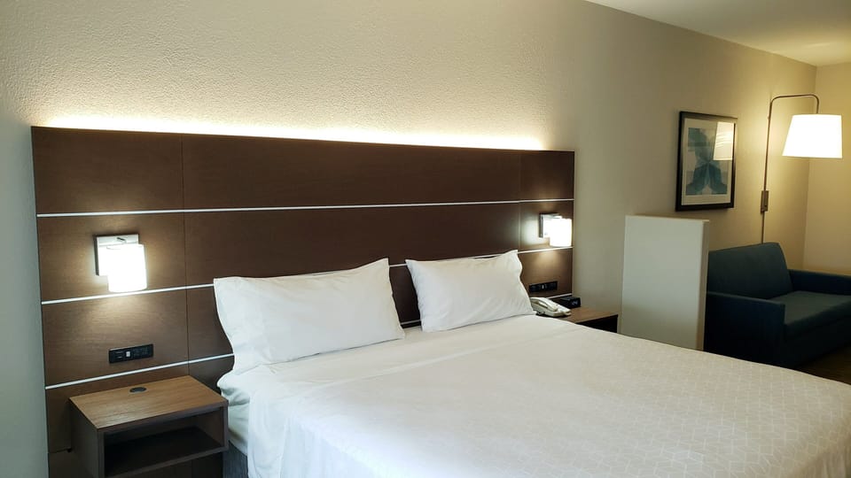 In-room safe, desk, iron/ironing board, cribs (free)