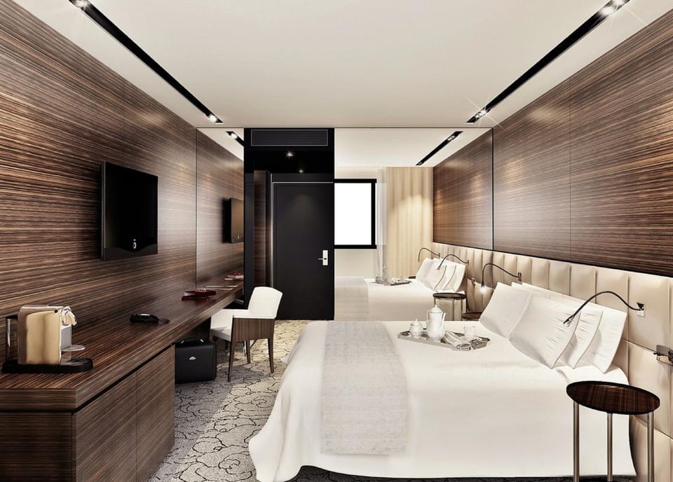 In-room safe, desk, soundproofing, iron/ironing board
