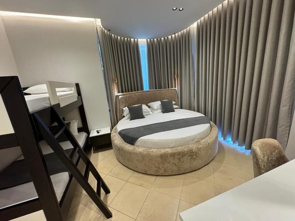 Superior Quadruple Room, Balcony, Lake View | Blackout drapes, WiFi (free), bed sheets