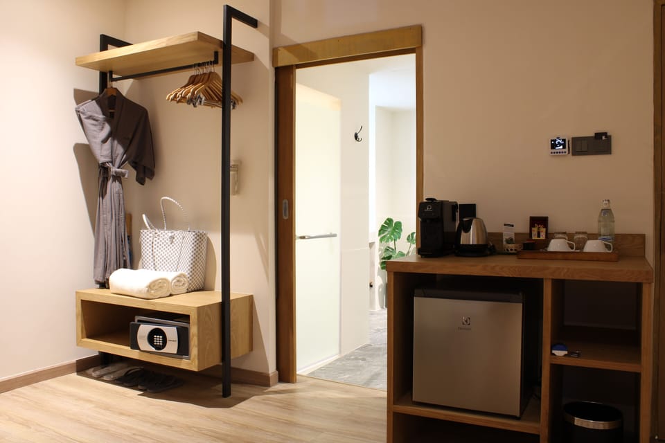 Superior Room (1 Way Airport Transfer) | Minibar, in-room safe, blackout drapes, WiFi (free)