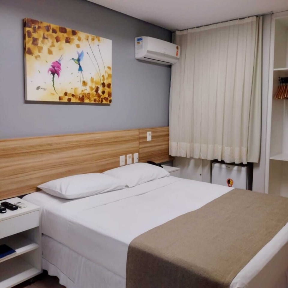 Minibar, in-room safe, free WiFi, bed sheets
