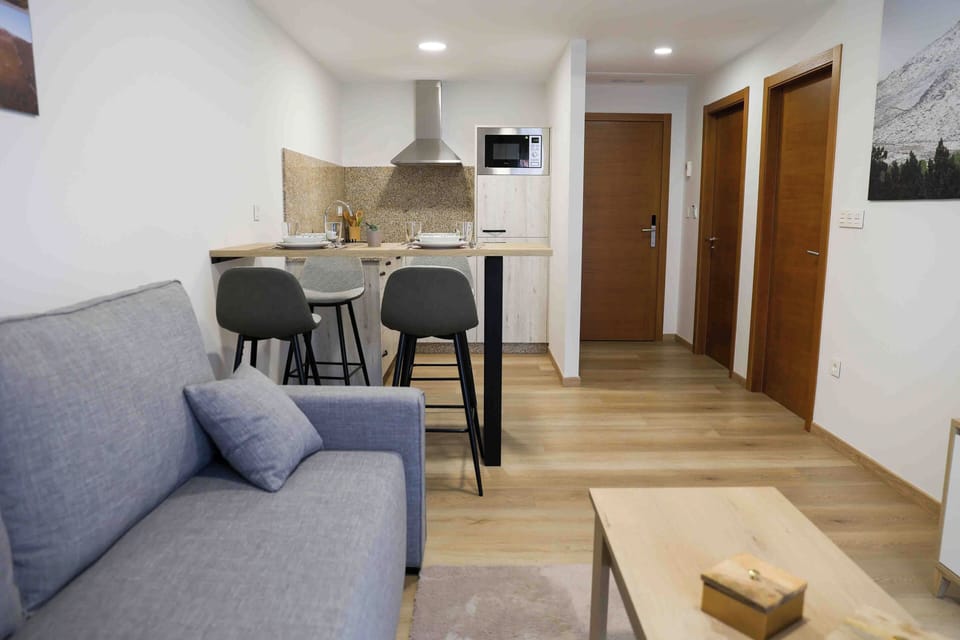 Apartment | Living area | 32-inch Smart TV with digital channels