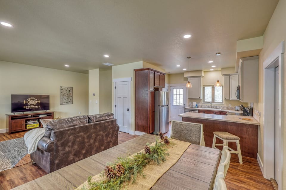 Family Sized Dining Room Table