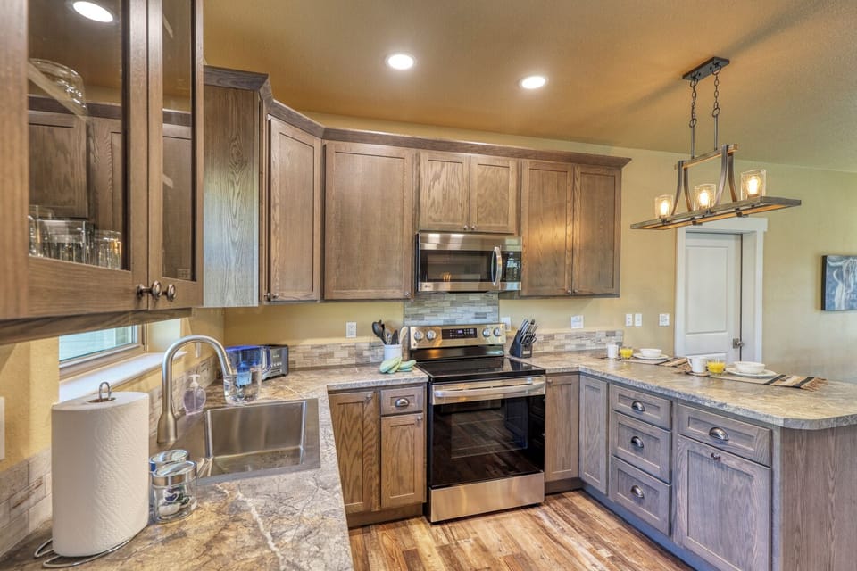 Fully stocked kitchen
