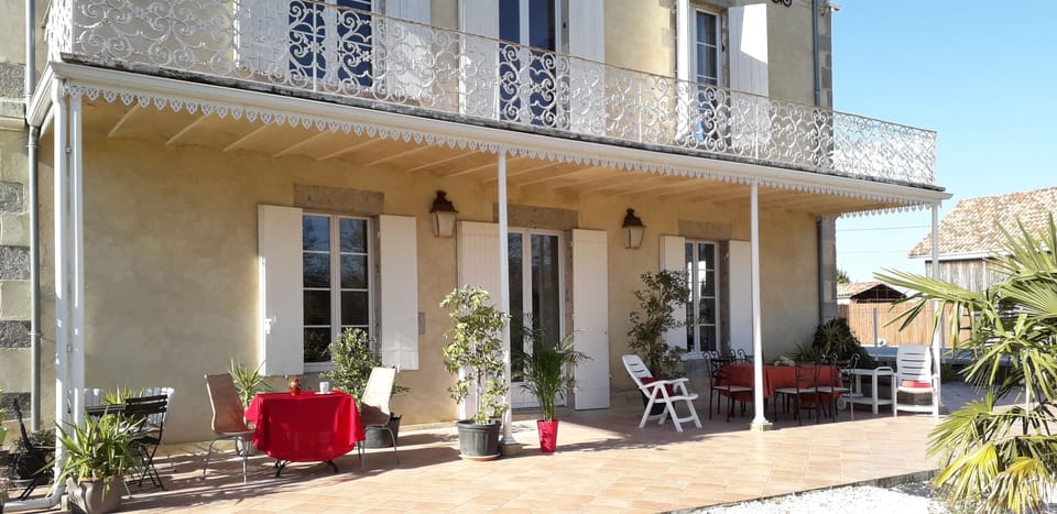 Domaine De l Ourbise Bed and Breakfast in Nouvelle-Aquitaine