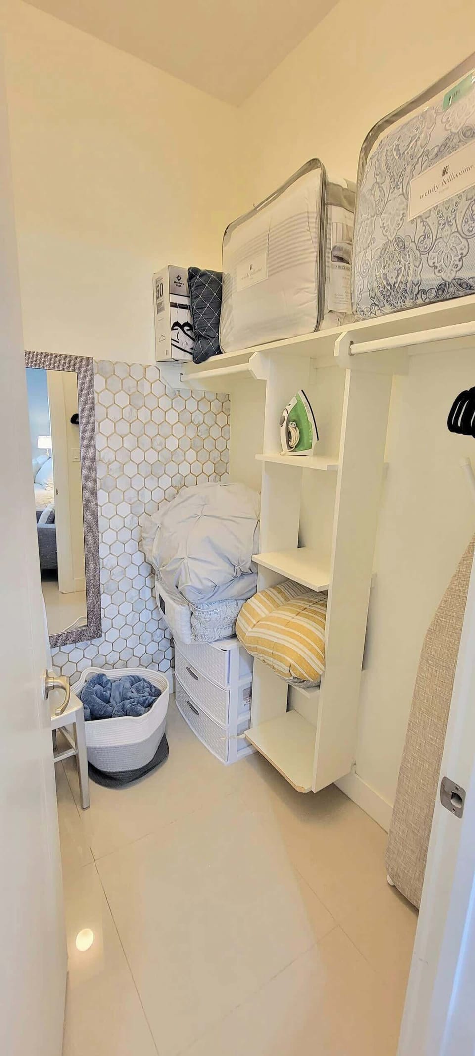 Condo, Multiple Beds, Patio, Garden View (La Isla F102) | Interior