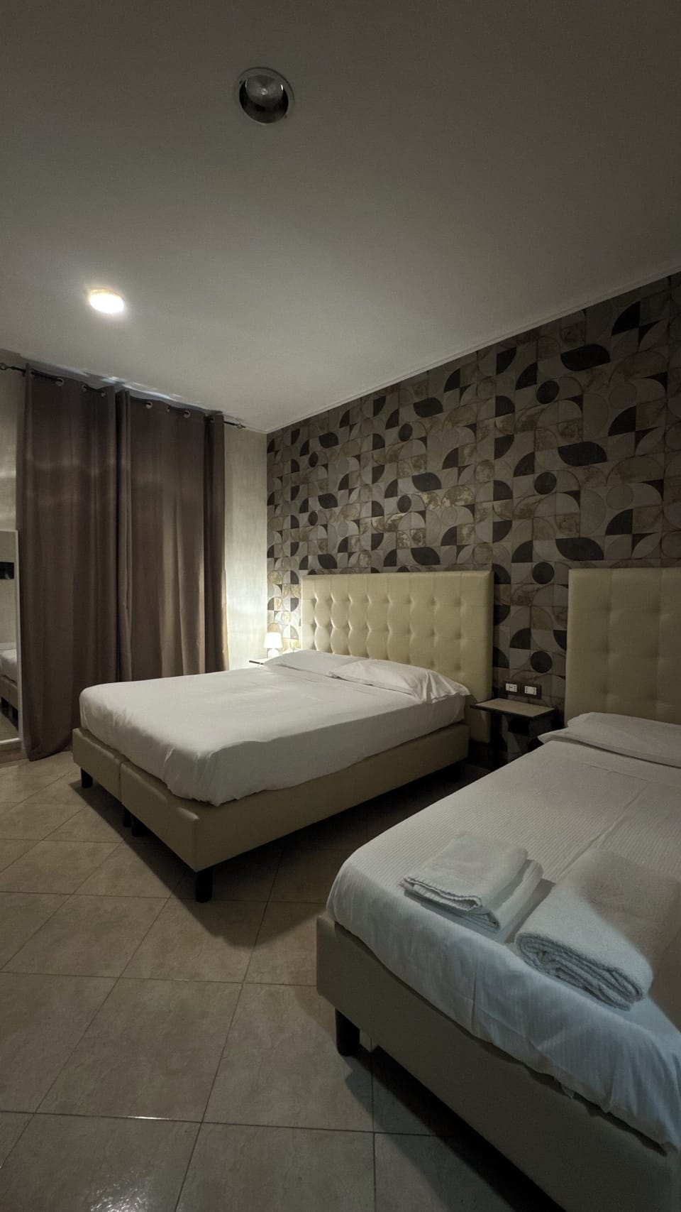Triple Room | Premium bedding, in-room safe, desk, soundproofing