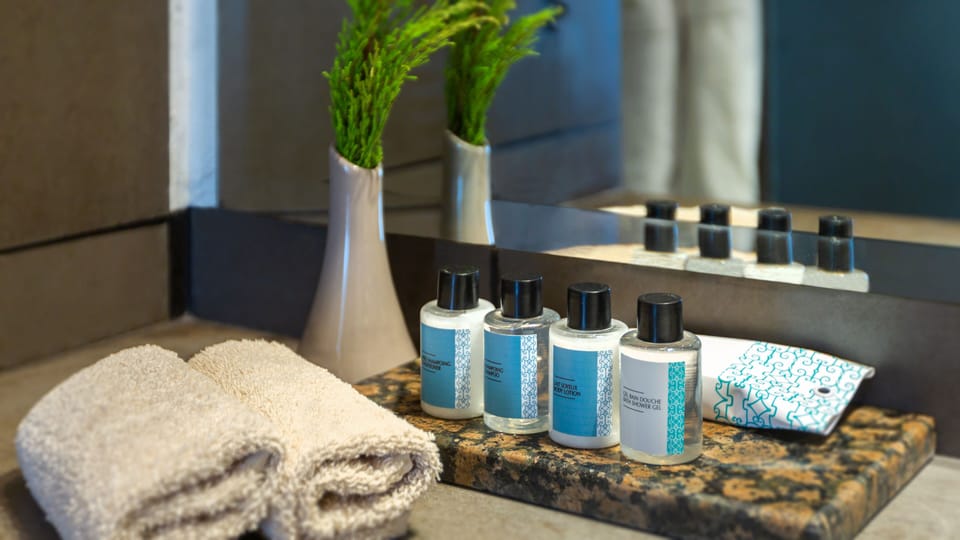 Room amenity