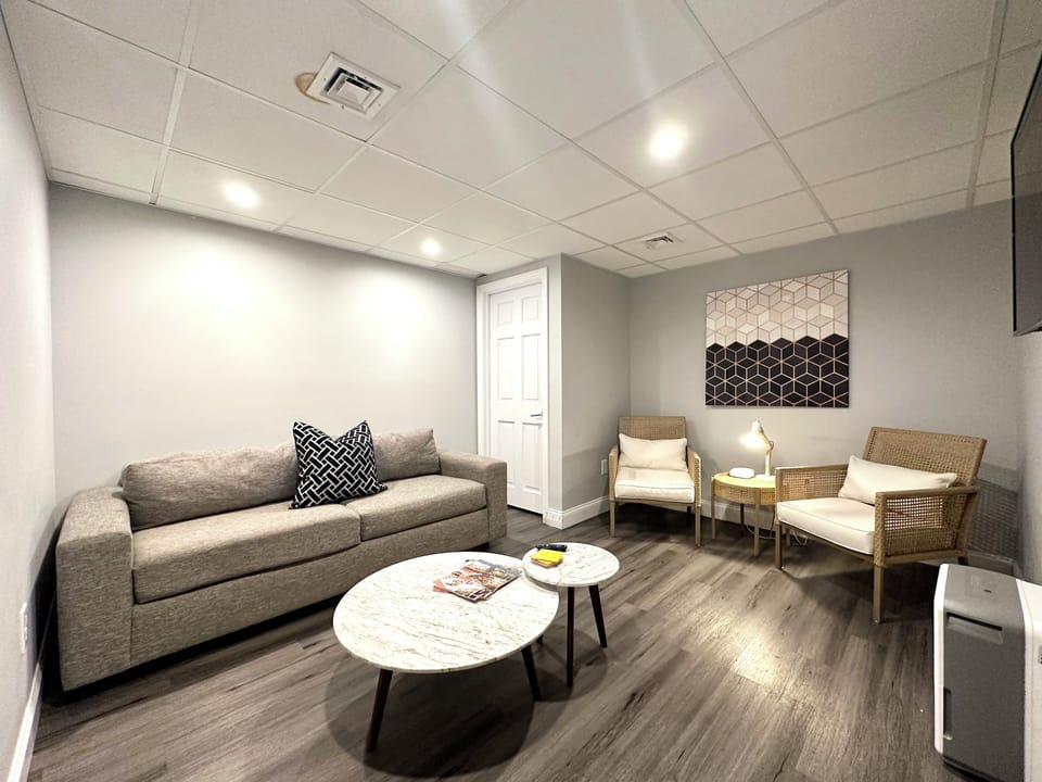 Lower level living space