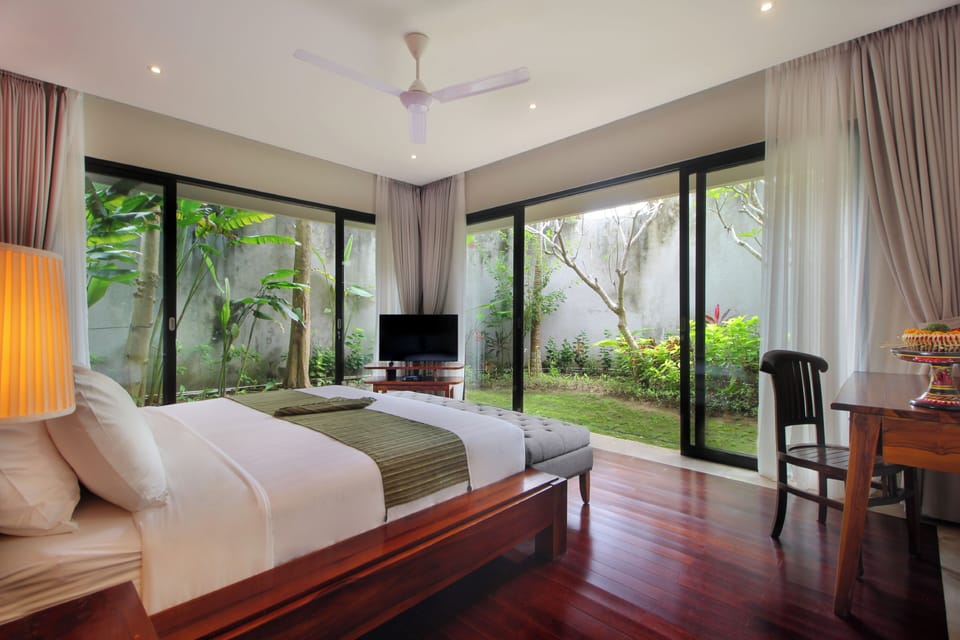 Villa, 4 Bedrooms, Private Pool, Sea View | In-room safe, desk, laptop workspace, free WiFi