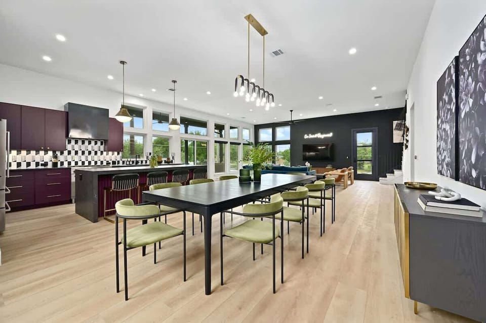 Large 120 inch dining table with seating for 10 guests!  Plus seating for another 4 guests at the kitchen island!