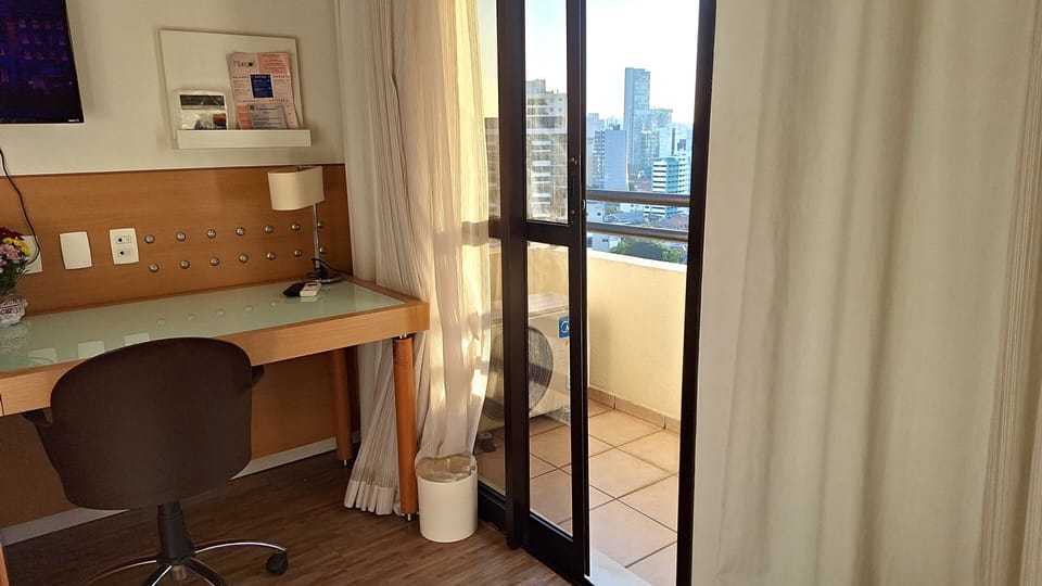 Deluxe Apartment | 1 bedroom, Egyptian cotton sheets, premium bedding, Select Comfort beds