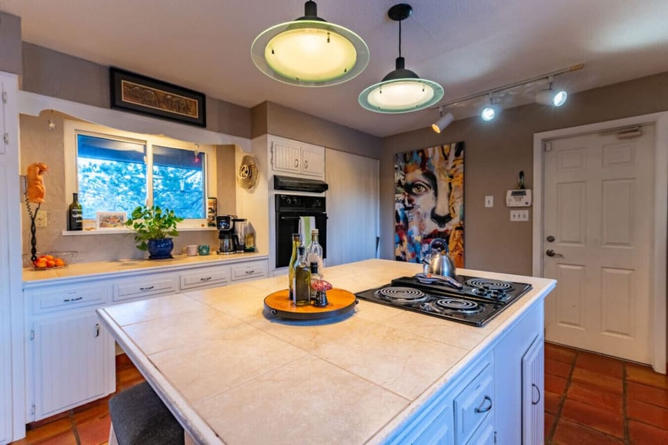 Kitchen #1